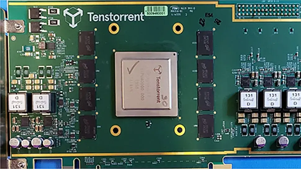 Chipmaker Tenstorrent haalt 1,5 miljard dollar op en blijft zelfstandig